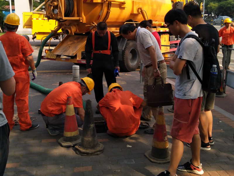 南开疏通马桶【学府街附近24小时上门服务】