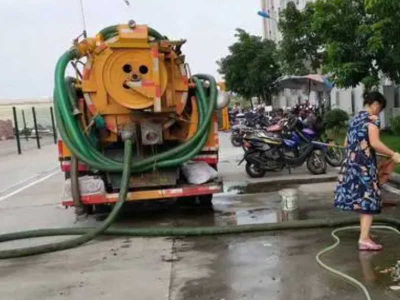 南开附近那里有疏通下水道价格合理，疏通快，信誉好